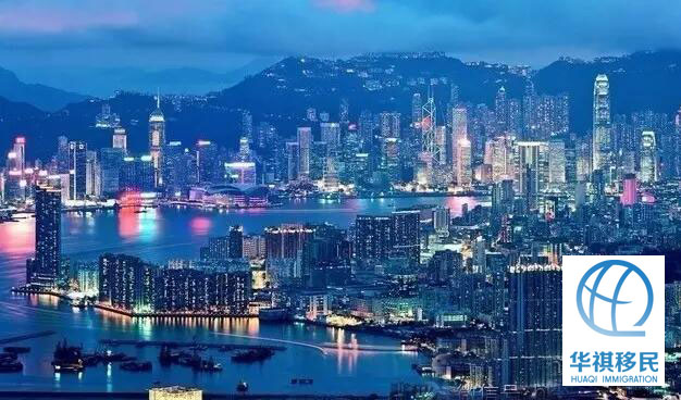 香港工作很多，但游客不能再香港接受工作，無論有薪無薪